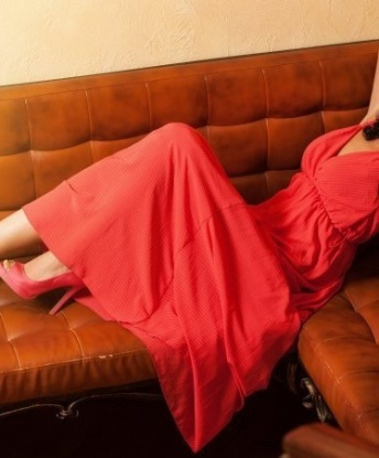 Сладкая кошечка с жгучим взглядом и изгибами готова к встрече с истинным джентльменом. Я умею быть нежной и страстной одновременно, помогу тебе расслабиться и забыть обо всех заботах. Позволь мне позаботиться о твоем комфорте и удовольствии. 15084, 24 года