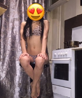 Позволь мне позаботиться о твоих вечерних развлечениях и перенести тебя в мир удовольствия. Я опытная индивидуалка, и мои услуги приносят незабываемое наслаждение. Фото в профиле подтверждают это. Я наслаждаюсь каждой встречей и горжусь отзывами моих довольных клиентов 🌟 Живу в Москве и могу побаловать тебя своими способностями в любое время. Укрепи свои нервы и отправляйся ко мне в Москву, чтобы испытать весь спектр моих умений. Всегда готова встретиться с тобой 😉 3703, 20 лет